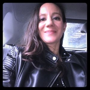 Meet your Posher, Kimberly